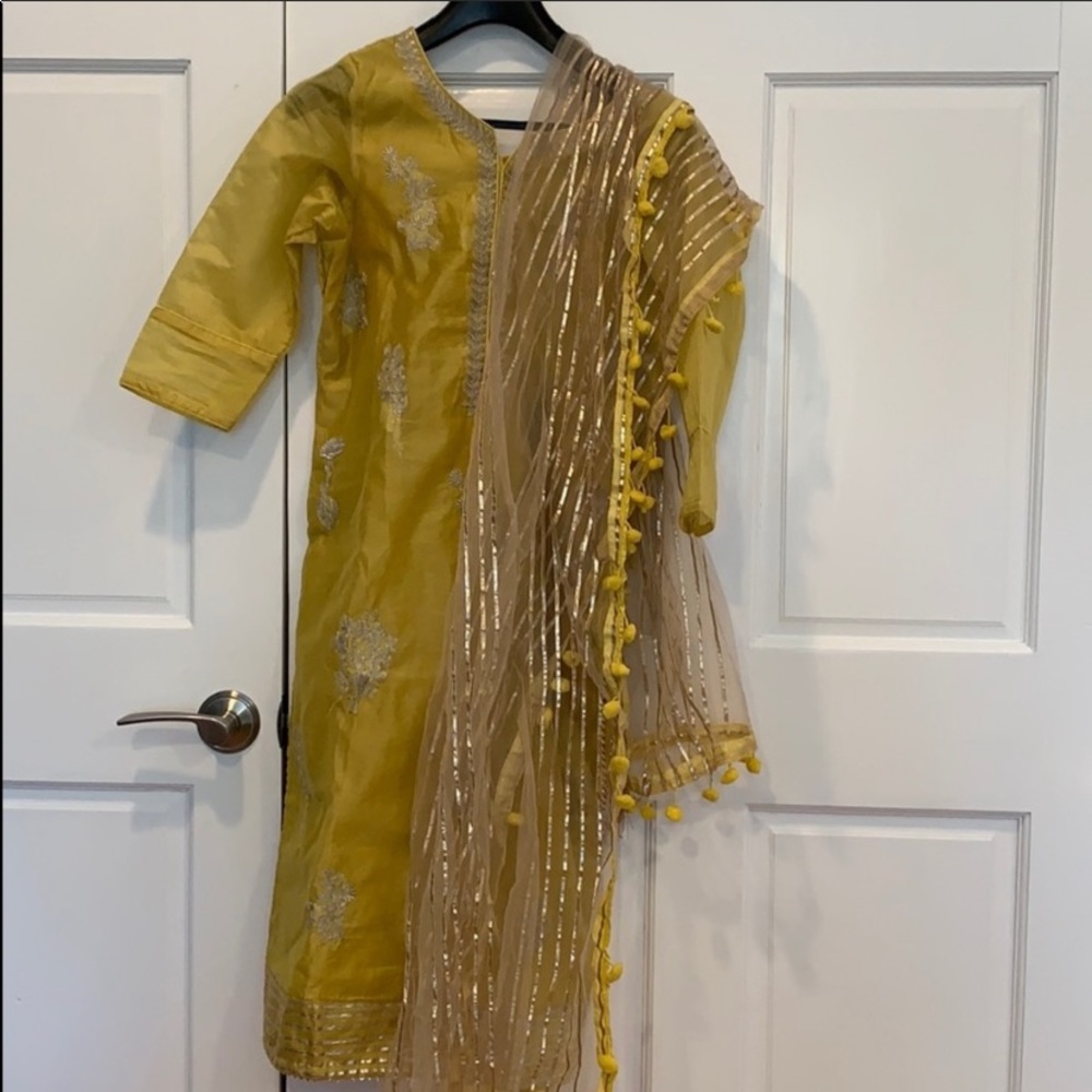 Pallazo Pakistani suit
